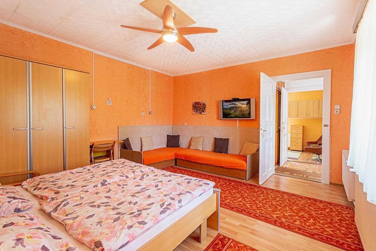 Visegrad Vendeghaz-Apartman Екстер'єр фото